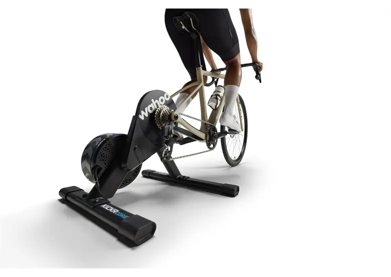Trenażer interaktywny WAHOO KICKR Core v2 - obrazek 8